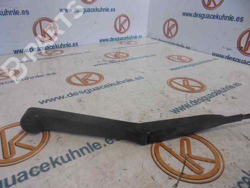 Used Front windshield wiper arm NISSAN MICRA II (K11) 1.0 i 16V (60 hp) 6630988