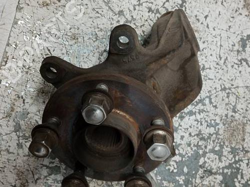 Used Left front steering knuckle Left front steering knuckle FORD MONDEO III Saloon (B4Y) [2000-2007] 15726680 15726680