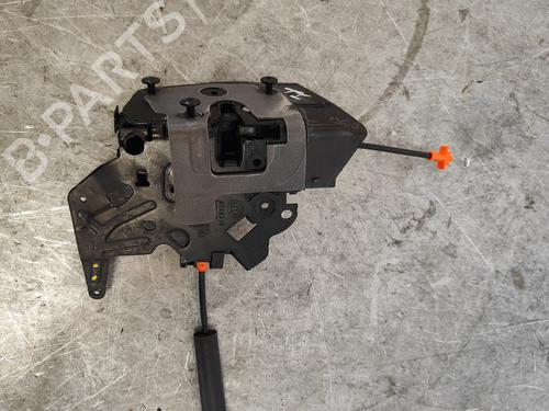 Used Rear left lock JAGUAR XE (X760) 2.0 D AWD (180 hp) 29861955