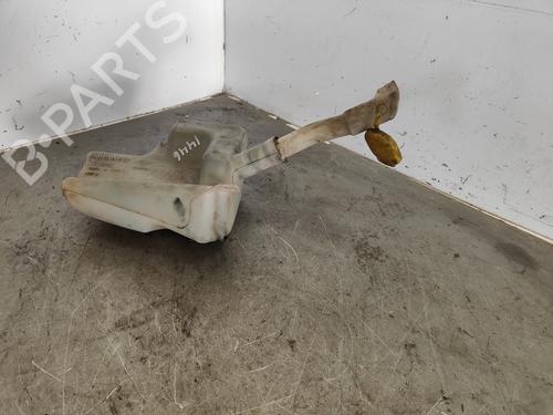 Used Windscreen washer tank RENAULT LAGUNA II (BG0/1_) 1.9 dCi (107 hp) 25375812