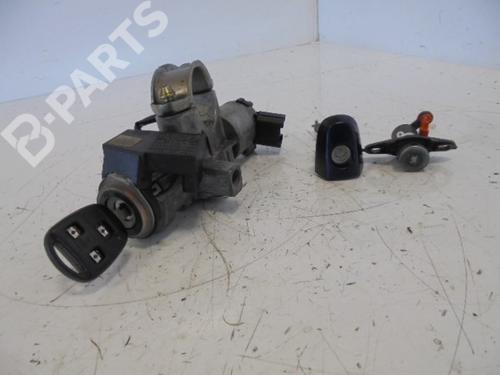 Used Ignition barrel TOYOTA AVENSIS (_T25_) [2003-2008]  6687017