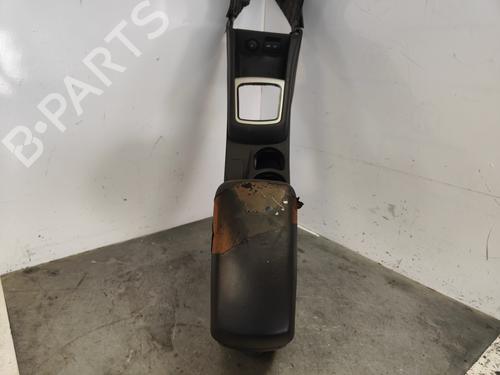 Used Armrest / Center console Armrest / Center console KIA CEE'D Hatchback (ED) [2006-2012] 36142846 36142846