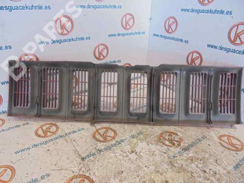 Grille JEEP GRAND CHEROKEE I (ZJ, ZG) 5.2 i 4x4 (ZJ) | BP3524501C40 