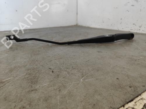 front-windshield-wiper-arm-fiat-500l-351_-352_-2012-33694719 main image
