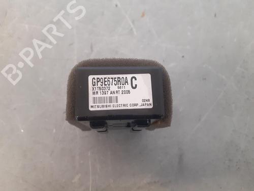 Used Antenna/Base MAZDA 6 Saloon (GG) 2.0 DI (GG14) (143 hp) 14189308