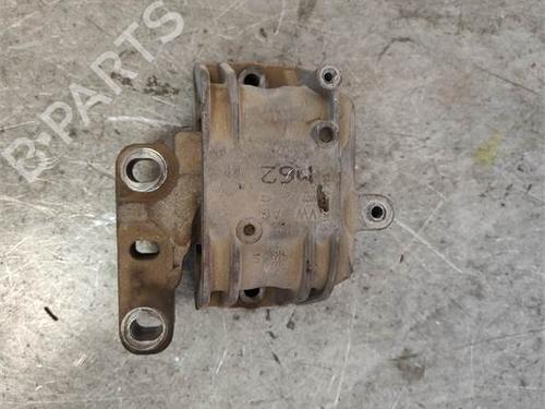 Used Engine mount Engine mount 38469156 38469156