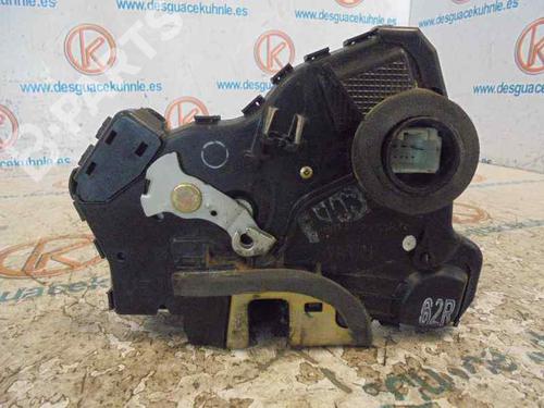 Front right lock TOYOTA COROLLA (_E12_) 1.6 VVT-i (ZZE121_, ZZE121R) | BP2454515C97 