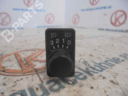 Used Headlight switch NISSAN PRIMERA Hatchback (P11) 2.0 TD (90 hp) 2469726