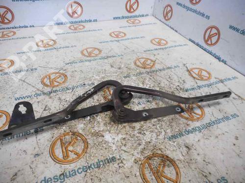 Used Hood lock CHRYSLER VOYAGER / GRAND VOYAGER III (GS_, NS_) [1992-2001]  8779742