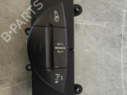 Used Switch MERCEDES-BENZ E-CLASS (W211) E 270 CDI (211.016) (177 hp) 15769552