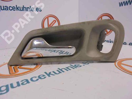 Venstre bak invendig håndtak MERCEDES-BENZ C-CLASS (W203) C 200 CDI (203.004) (116 hp) 3218142