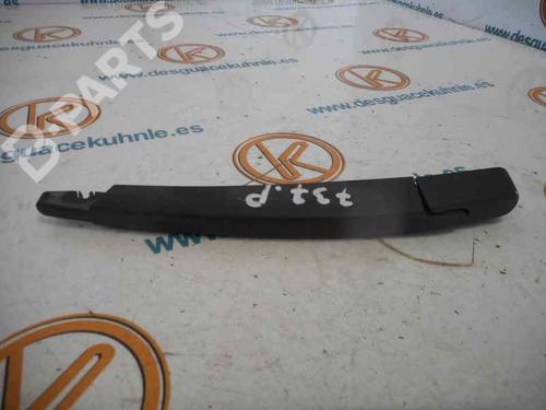 Used Rear windshield wiper arm RENAULT CLIO II (BB_, CB_) [1998-2016]  6630974
