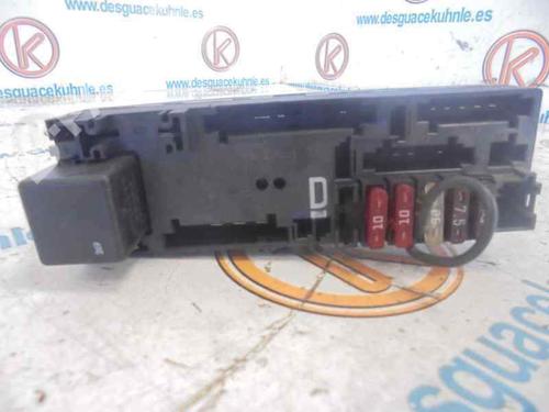 Used Fuse box MERCEDES-BENZ E-CLASS (W210) E 270 CDI (210.016) (170 hp) 2468676
