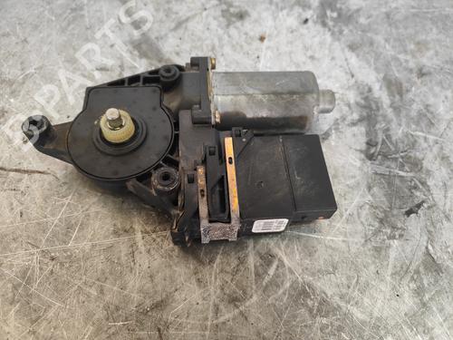 Rudehejsemotor bagstkærm højre SKODA OCTAVIA I (1U2) [1996-2010]  27651903