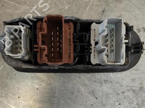 Left front window switch RENAULT SCÉNIC II (JM0/1_)  | BP17962245I27 