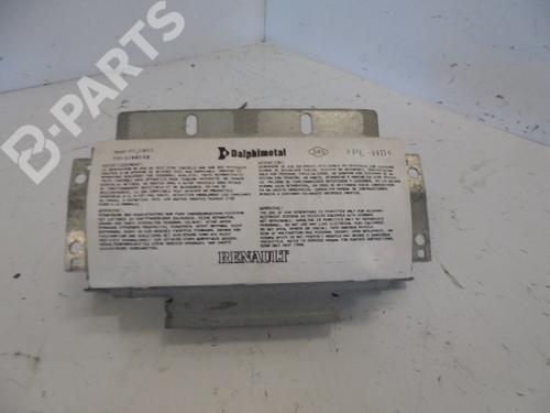 Used Passenger airbag RENAULT CLIO III (BR0/1, CR0/1) [2005-2014]  6468390