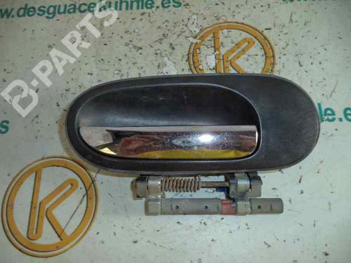 Used Front right exterior door handle NISSAN ALMERA II Hatchback (N16) 1.5 (98 hp) 2463831