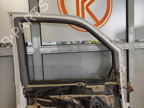 Left front door MERCEDES-BENZ VITO Van (W638) 112 CDI 2.2 (638.094) | BP13398853C2 