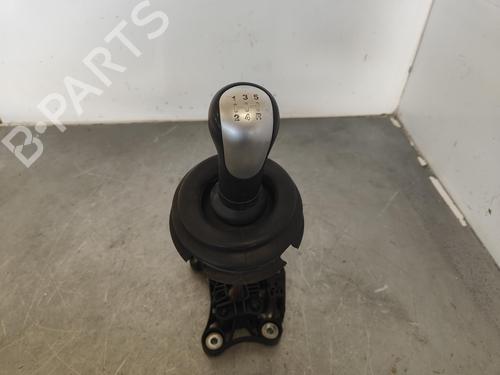 Used Gear lever FORD FIESTA V (JH_, JD_) [2001-2014]  15659046