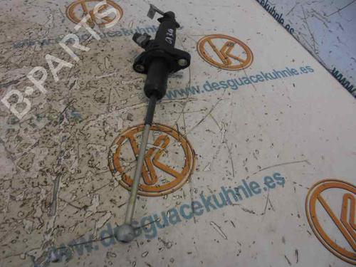 Used Clutch slave cylinder ALFA ROMEO 147 (937_) 1.6 16V T.SPARK ECO (937.AXA1A, 937.BXA1A) (105 hp) 14184444