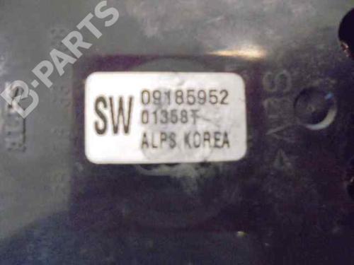 Left front window switch OPEL VECTRA C (Z02) 2.2 DTI 16V (F69) | BP6002923I27 