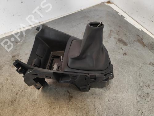 Used Shift knob Shift knob RENAULT CLIO IV (BH_) [2012-2021] 27594440 27594440