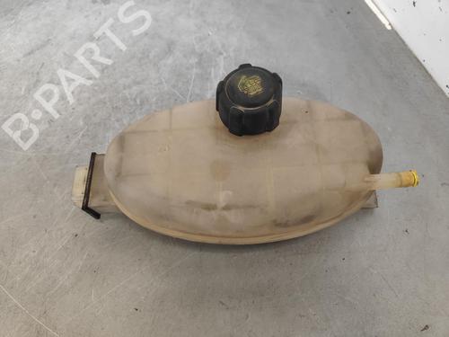 Used Expansion tank OPEL VIVARO A Van (X83) 2.5 DTI (F7) (135 hp) 13571089