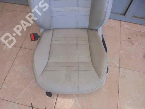 Left front seat MERCEDES-BENZ CLA Shooting Brake (X117) CLA 200 CDI / d (117.908) | BP6074509C15 