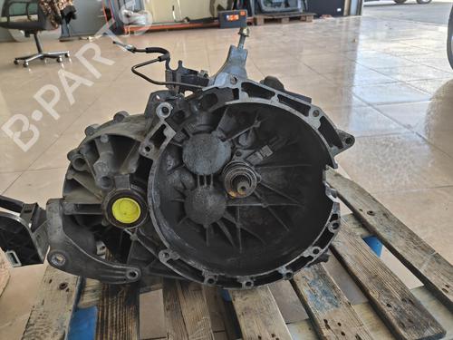 Used Gearbox FORD MONDEO III Saloon (B4Y) [2000-2007]  15191565