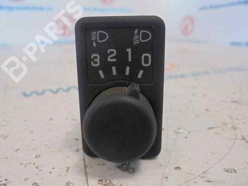 Used Headlight switch NISSAN PRIMERA Hatchback (P12) [2002-2025]  2447918