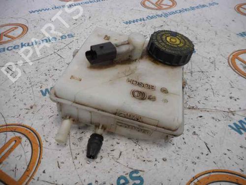 Used Power steering reservoir CITROËN XSARA PICASSO (N68) [1999-2012]  14179110