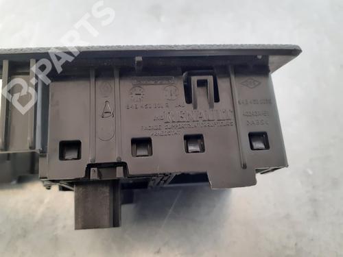 Switch RENAULT MEGANE III Hatchback (BZ0/1_, B3_)  | BP7888321I30 