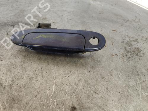 Used Front left exterior door handle TOYOTA YARIS (_P1_) 1.0 (SCP10_, SCP10R) (68 hp) 24174908