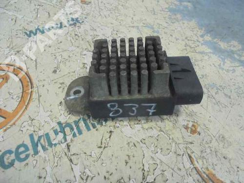 Module électronique CHRYSLER VOYAGER IV (RG, RS) 3.3 Flex-Fuel (174 hp) 2494493