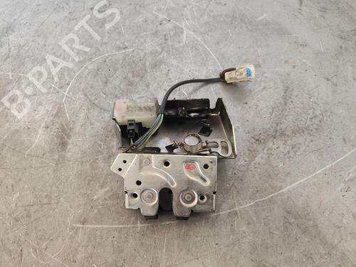 Used Tailgate lock FORD MONDEO III Saloon (B4Y) [2000-2007]  15726660