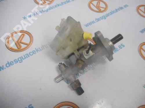 Brake master cylinder MERCEDES-BENZ C-CLASS (W203) C 270 CDI (203.016) | BP2453895M77 