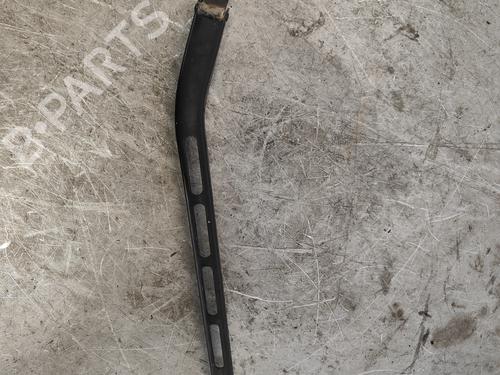Used Front windshield wiper arm MERCEDES-BENZ C-CLASS Coupe (CL203) C 220 CDI (203.708) (150 hp) 27835387