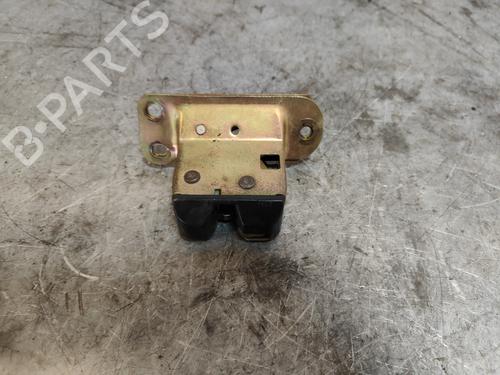 Used Tailgate lock VOLVO V40 Estate (645) 2.0 (136 hp) 26291328
