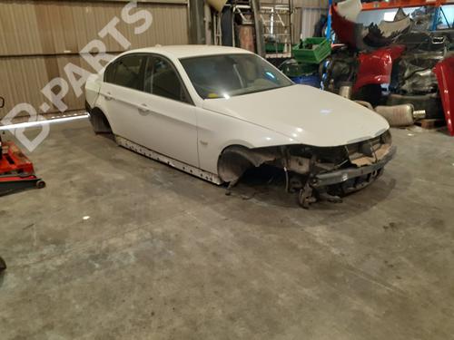 Fuse box BMW 3 (E90) 320 d | BP8590714E1  - Image 11