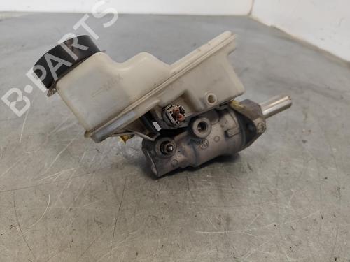 Brake master cylinder TOYOTA CELICA Coupe (_T23_) 1.8 16V VT-i (ZZT230_, ZZT230) | BP12515953M77 