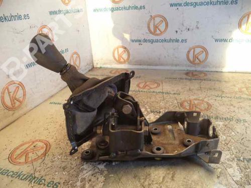 Gearstyring Manuel HYUNDAI ACCENT I (X-3) 1.3 i 12V (84 hp) 7430178