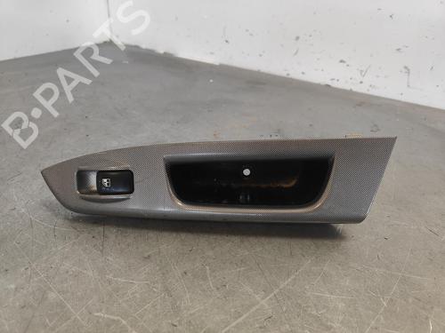 Used Right rear window switch HYUNDAI GETZ (TB) [2001-2011]  16154646