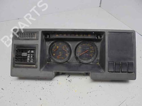 Used Instrument cluster NISSAN TRADE Van [1993-1998]  12558610