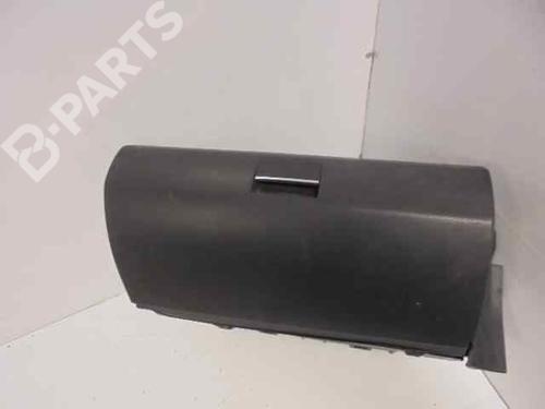 Used Glove box MERCEDES-BENZ A-CLASS (W169) A 180 CDI (169.007, 169.307) (109 hp) 5330175