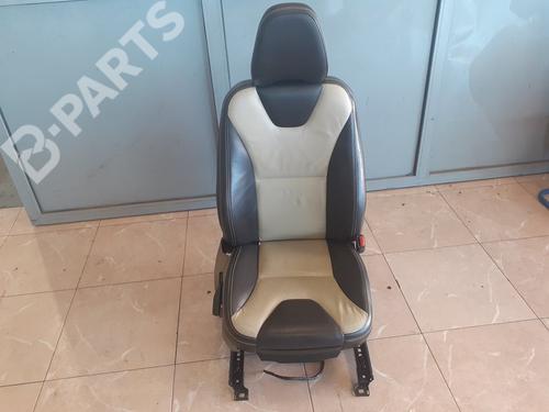 Used Right front seat Right front seat VOLVO XC60 I SUV (156) D5 AWD (205 hp) 10649392 10649392