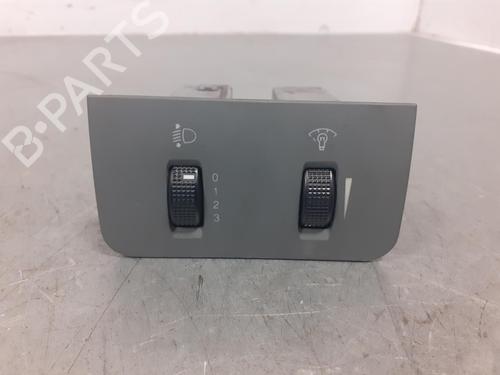 Used Headlight switch CHEVROLET LACETTI (J200) 1.6 (109 hp) 8919144