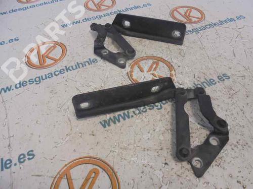 Used Hood lock MERCEDES-BENZ A-CLASS (W168) A 170 CDI (168.008) (90 hp) 8779965