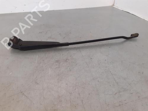 Used Front windshield wiper arm OPEL CORSA A Hatchback (S83) 1.2 S (F08, M08, F68, M68) (55 hp) 7076114