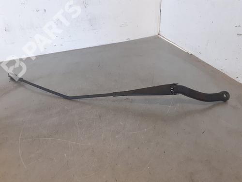Used Front windshield wiper arm OPEL CORSA D (S07) 1.3 CDTI (L08, L68) (75 hp) 8543946