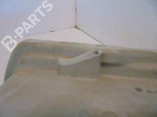 Right headlight SUZUKI GRAND VITARA I (FT, HT) 2.5 V6 24V 4x4 (TD62, SQ625) | BP5329322C29 